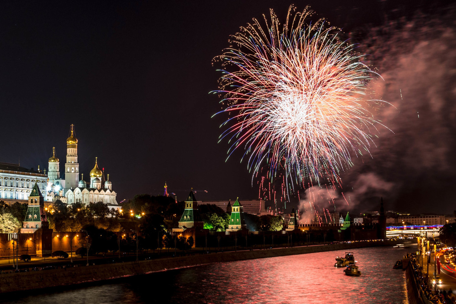 День города Москвы (70 изображений)